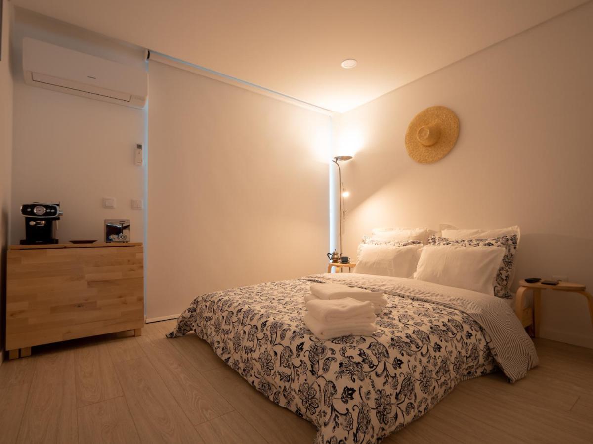 דירות Coxim - Com Patio Em Pleno Coracao De אבאירו מראה חיצוני תמונה